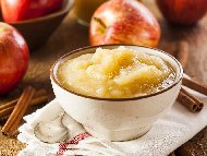 Рецепта Домашен сладък ябълков сос